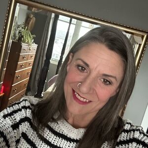 Meet your Posher, Rita